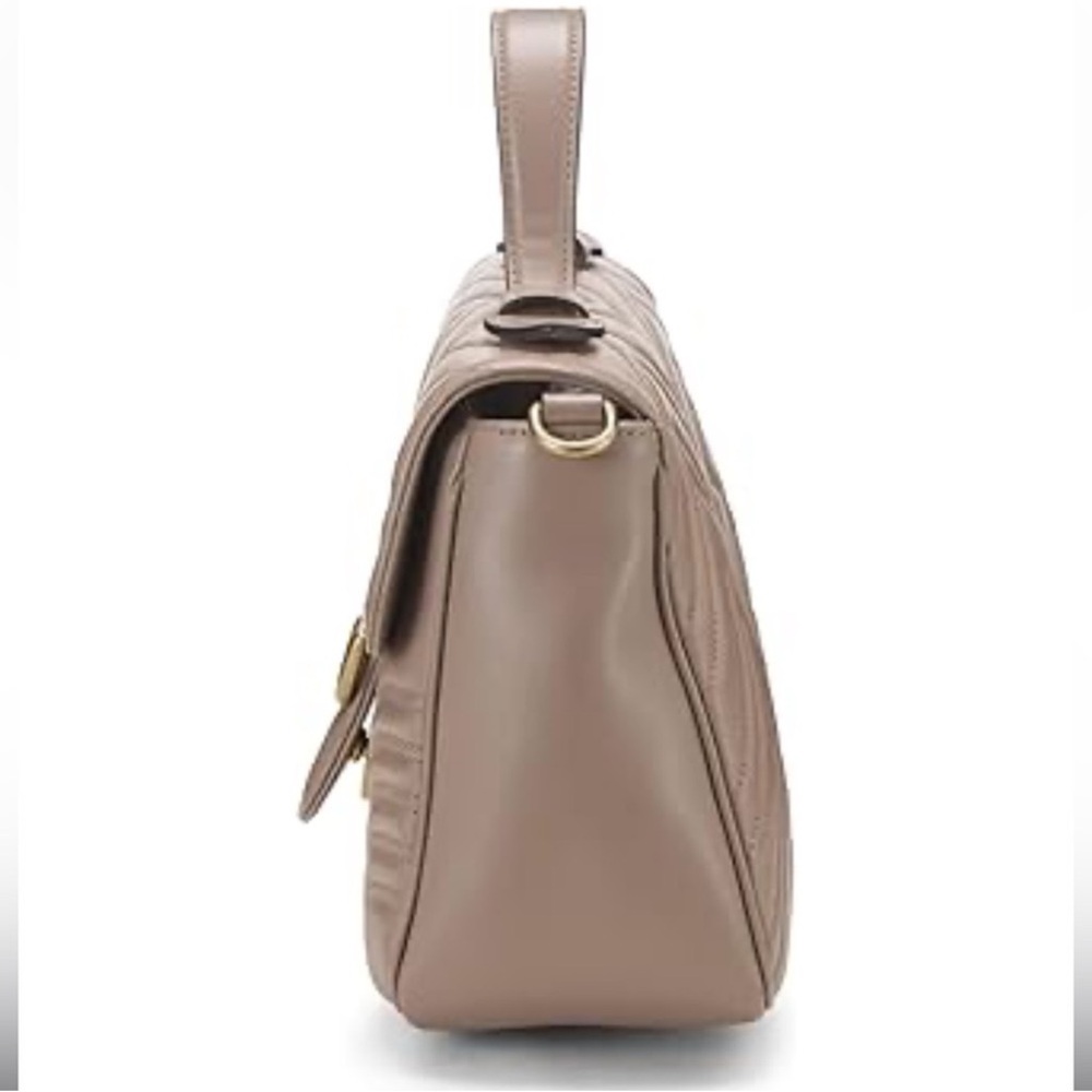 Gucci
GG Marmont Top Handle Flap Bag Matelasse
Leather - Picture 4 of 10